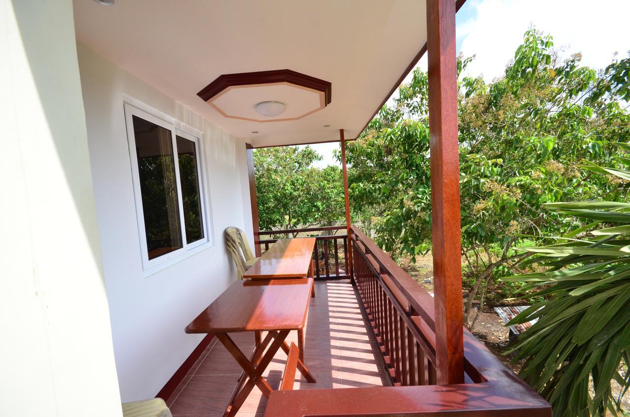 Gilin Pension House Puerto Princesa Esterno foto