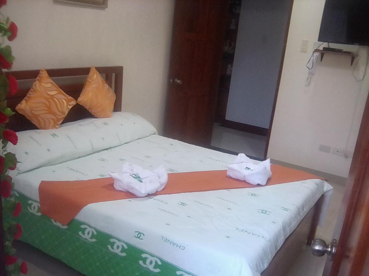 Gilin Pension House Puerto Princesa Esterno foto